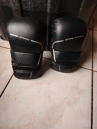 Saco de boxeo con base - miniatura 3