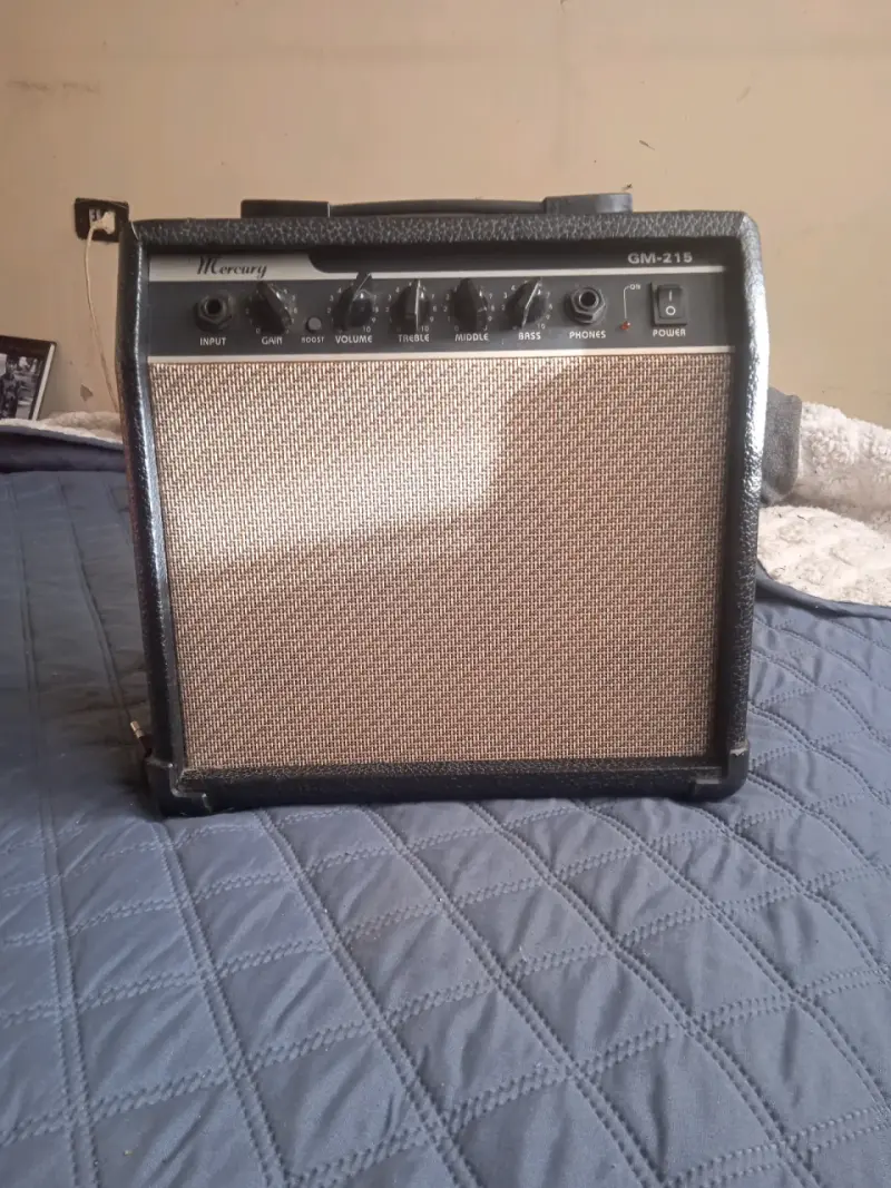 Amplificador Mercury GM-215 - 2