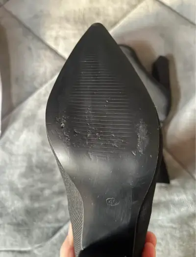 Botines negros de tacón alto - miniatura 3