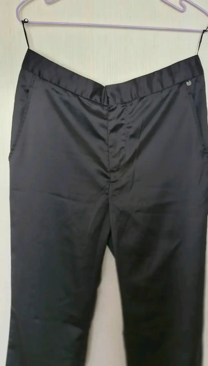 Pantalones negros satinados,Rapsodia - 1