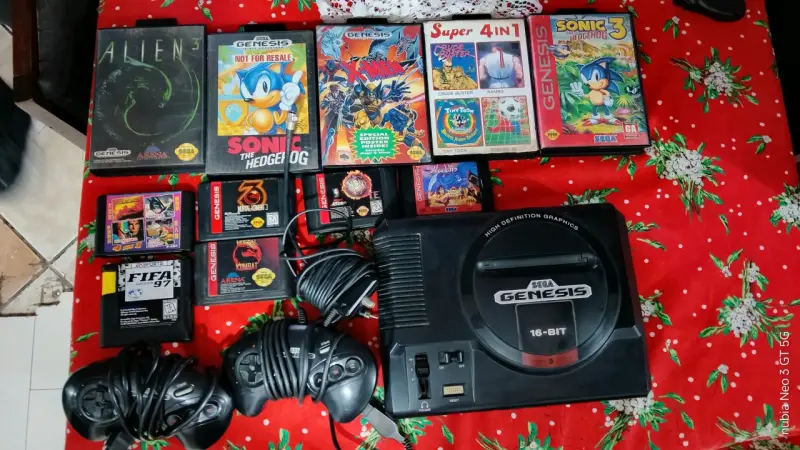 Consola Sega Genesis con juegos
