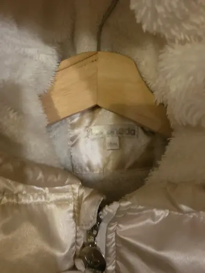 Chaqueta acolchada beige infantil - miniatura 2