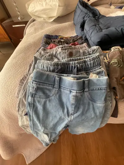 Ropa infantil variada buen estado - miniatura 2