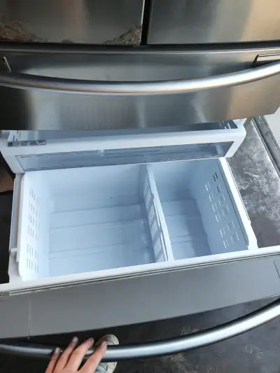 Refrigerador acero inoxidable doble puerta - miniatura 6