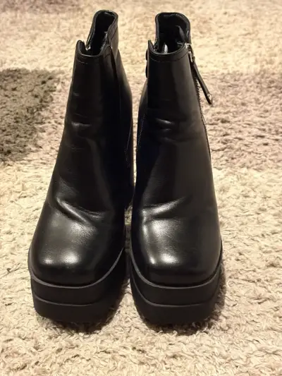 Botines negros de tacón alto - miniatura 4