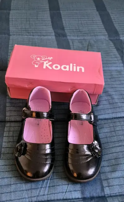 Zapatos de charol negros para niña numero 28 - miniatura 1