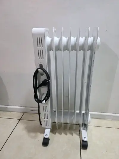 Calefactor midea eléctrico portátil blanco - miniatura 1