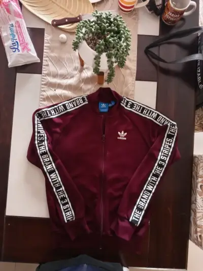 Buzo deportivo Adidas burdeos - miniatura 1