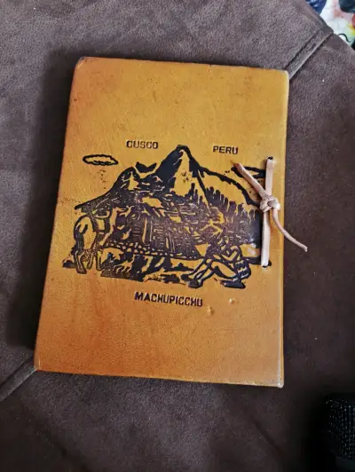 Hermosa Libreta / Cuaderno de Cuero Artesanal (Cus - miniatura 2