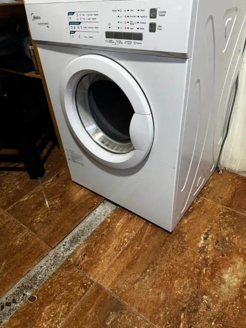 Secadora Midea 9kg en buen estado - 2