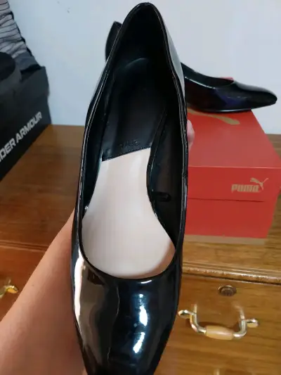 Zapatos de charol negros - miniatura 1
