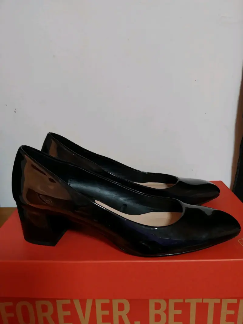 Zapatos de charol negros - 3