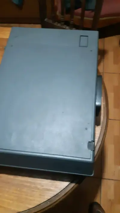 Maleta rígida negra mediana - miniatura 2