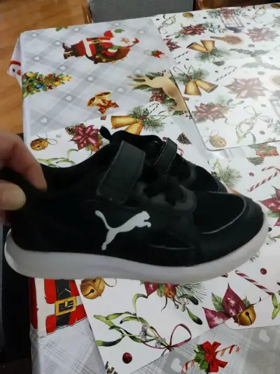 Zapatillas negras con velcro ,puma talla 31 - miniatura 3
