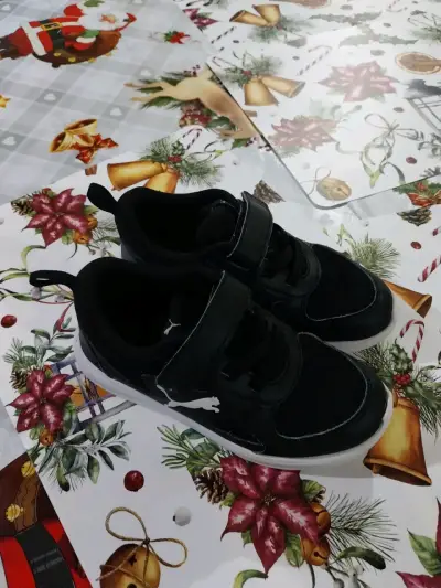 Zapatillas negras con velcro ,puma talla 31 - miniatura 4