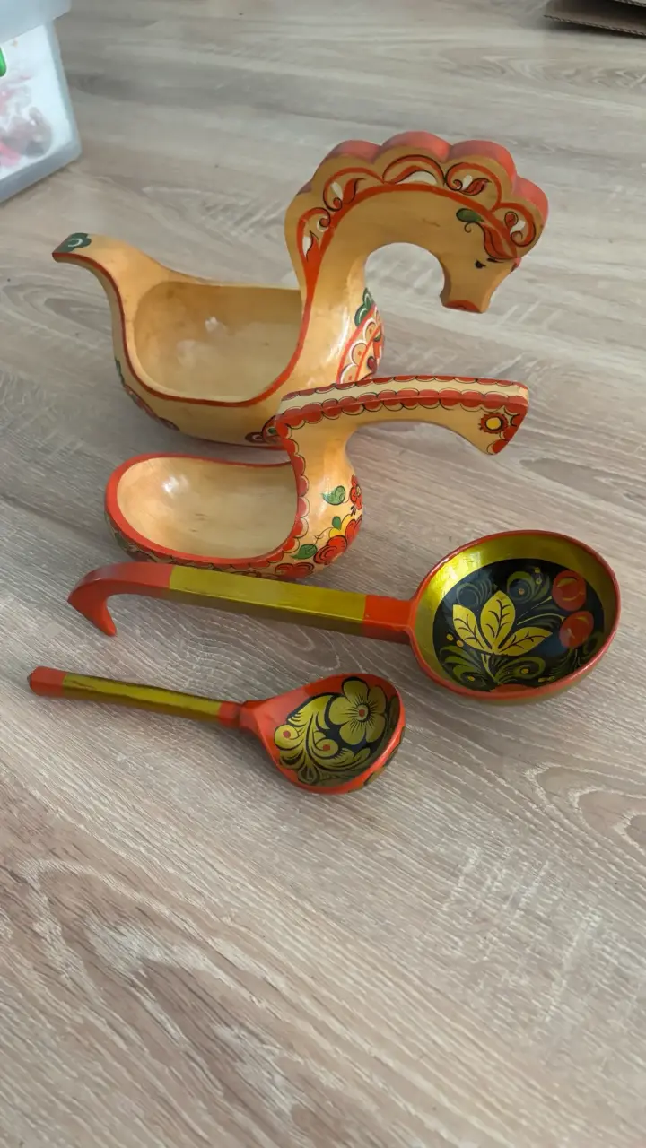 Juego de artesanías Rusas típicas de ese país. - 1