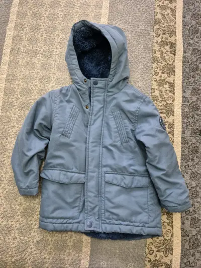 Parka infantil azul con capucha - miniatura 1