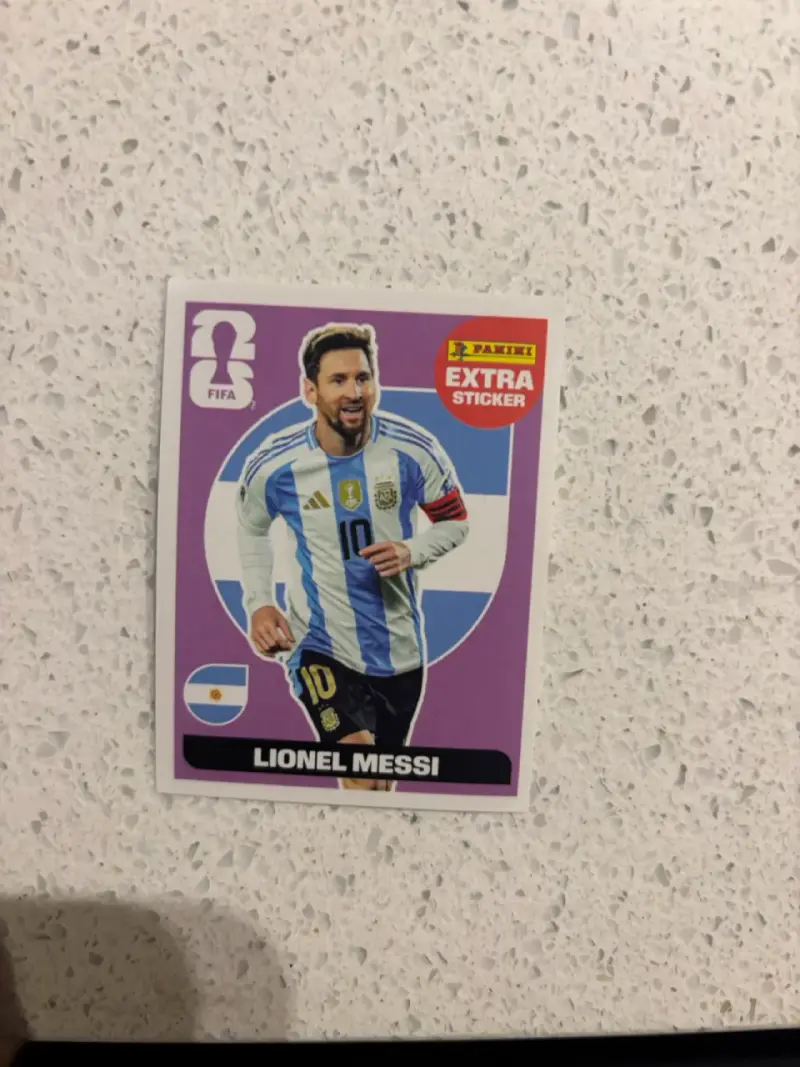 Lámina Panini Extra Messi 2026