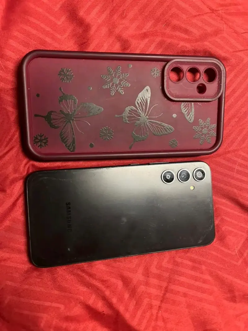 Celular Samsung a34 5g con carcasa - 1