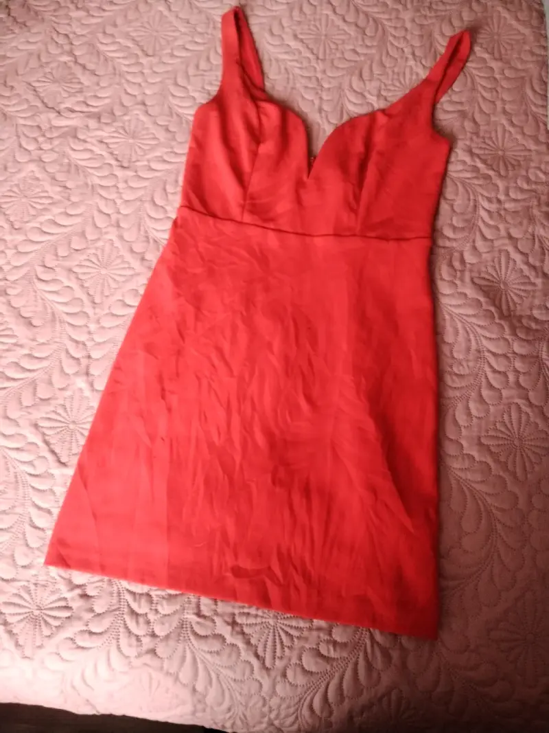 Vestido rojo escote corazón - 2