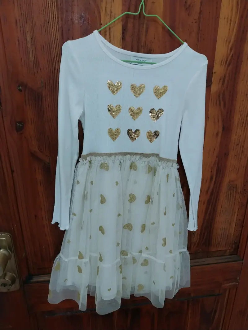Vestido infantil blanco con corazones - 3