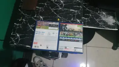 Juegos PS4 FIFA 16 y Watch Dogs 2 - miniatura 2