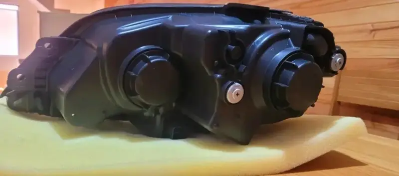 Foco delantero Kia Sorento 2003 - 2006 - 3