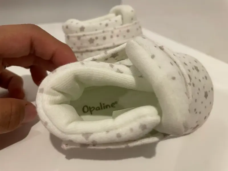 Zapatos bebé blancos con estrellas - 3