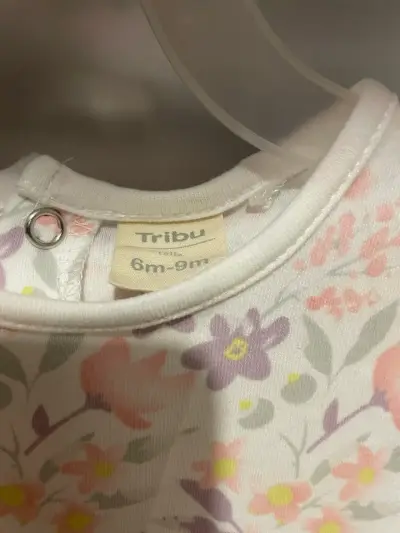 Vestido infantil floral - miniatura 2
