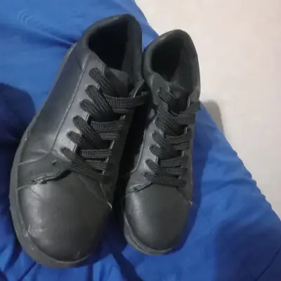 Zapatillas negras bearcliff - miniatura 1