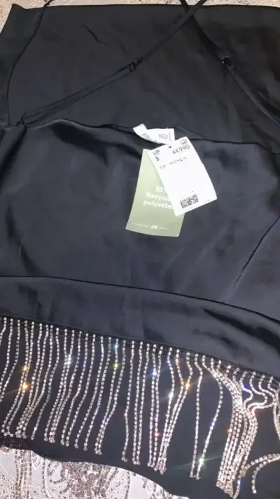 Vestido NUEVO H&M con flecos brillantes - miniatura 2