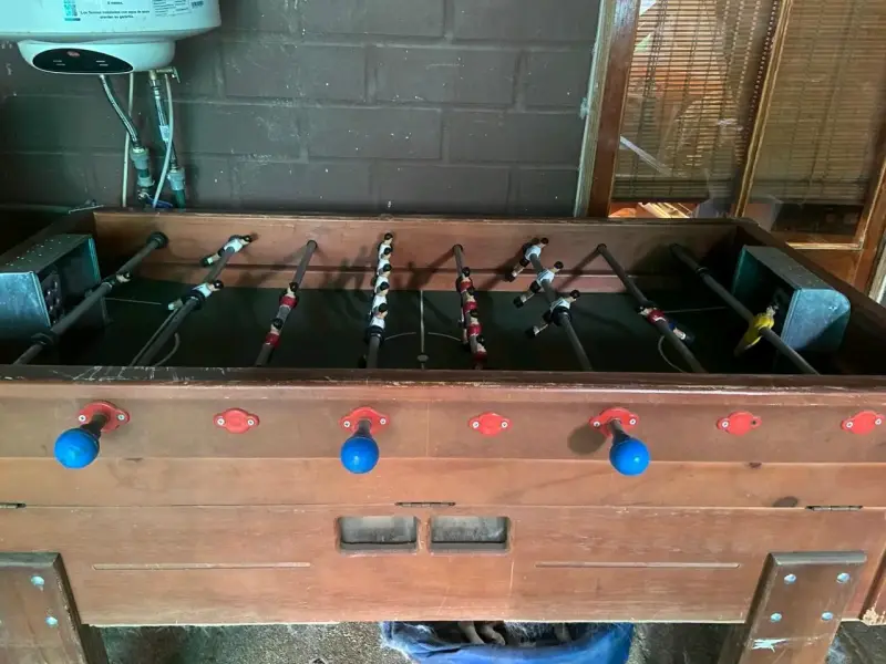 Taca taca de madera clásico