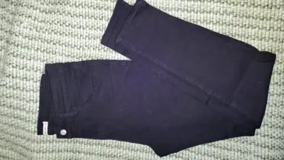 Pantalón negro para mujer - miniatura 1