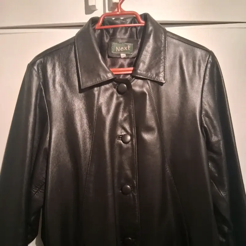 Abrigo de cuero negro Next - 1