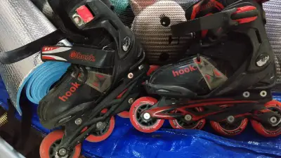 Patines en línea negros y rojos - miniatura 2