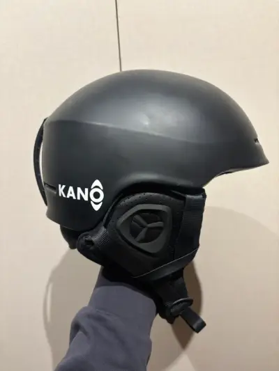 Casco negro Kano Outdoors Talla M - miniatura 1