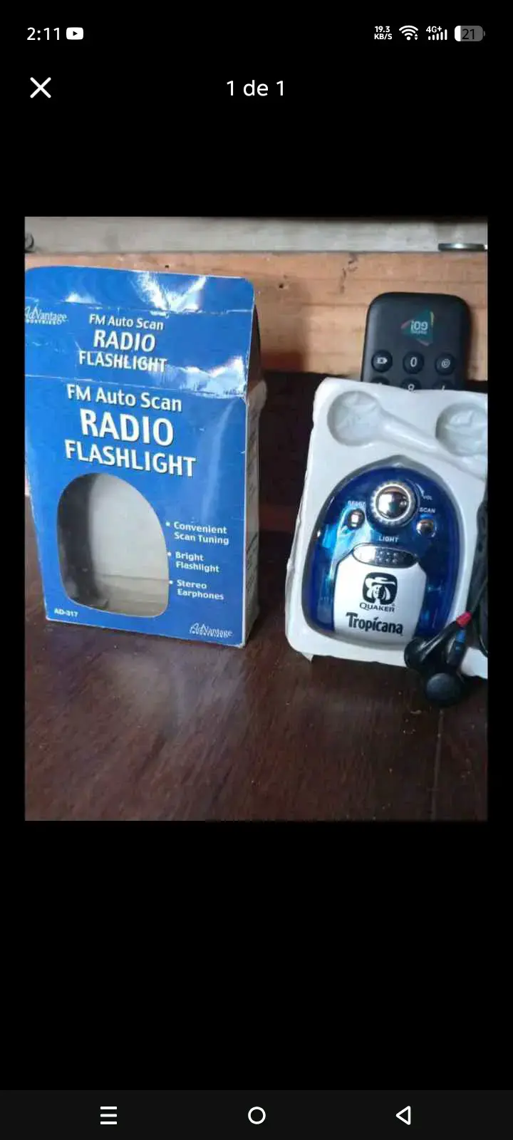 Personal stereo cn Linterna con radio FM azul
