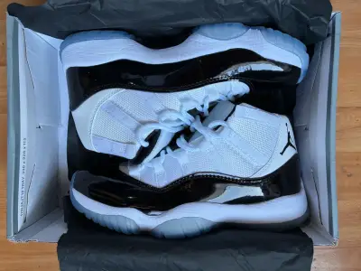 Zapatillas jordan retro 11 - miniatura 1
