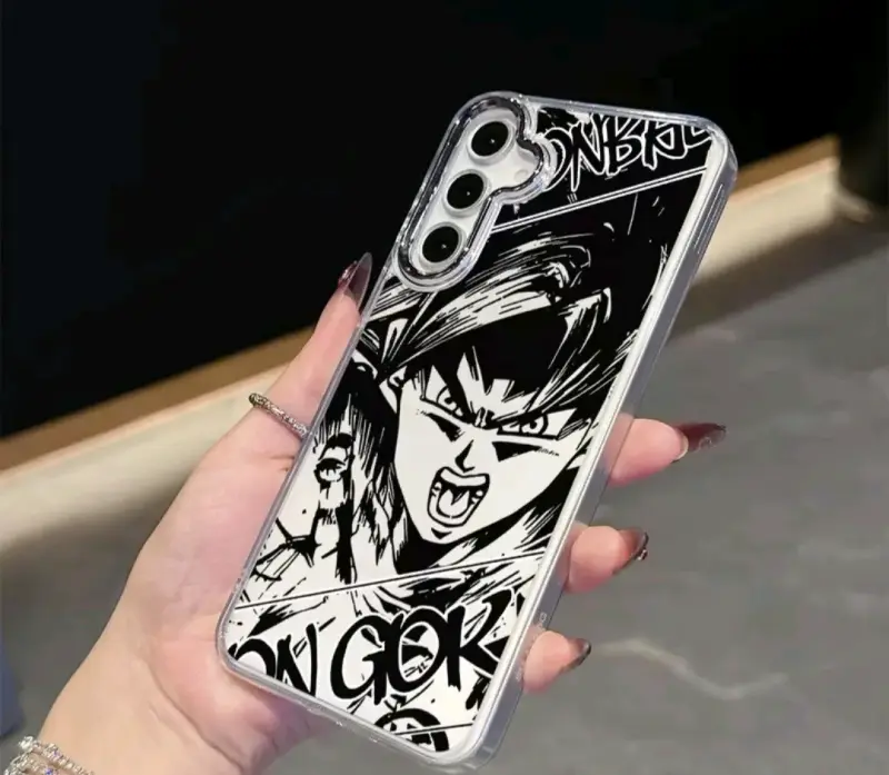 Carcasa de celular con diseño anime
