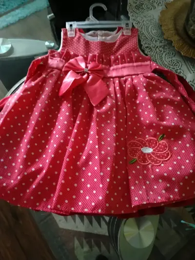 Vestido infantil rojo con lunares - miniatura 1