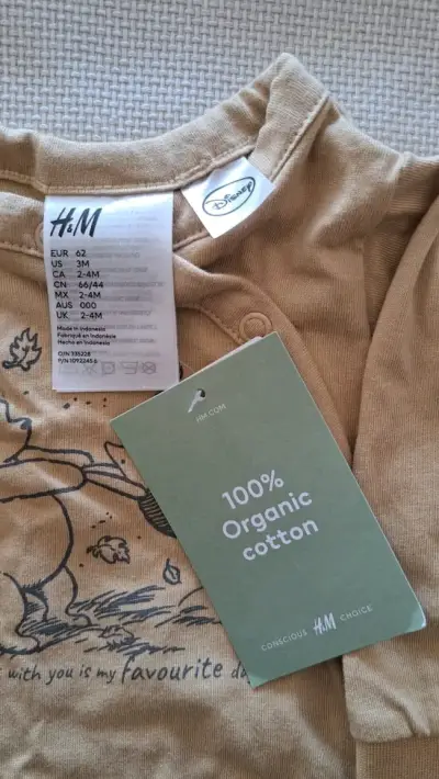 Pijamas bebé estampados nuevos +Calcetines - miniatura 3