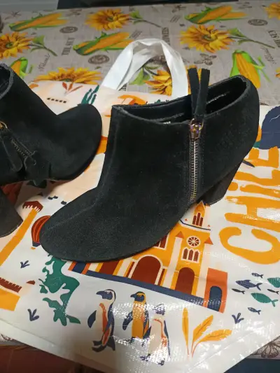 Botin negro - miniatura 2