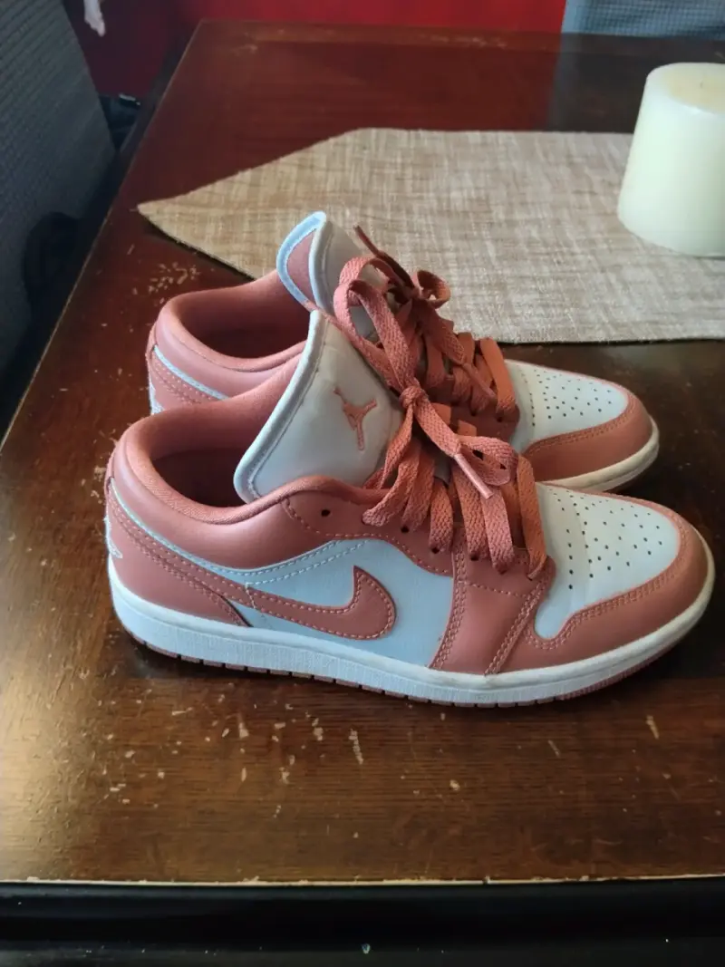 Zapatillas Air Jordan Low rosadas - 3