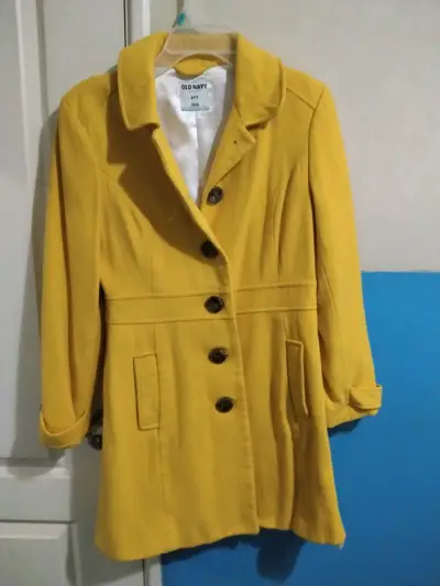 Abrigo amarillo Old Navy - miniatura 1