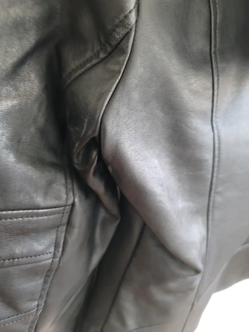 Chaqueta biker marca Guess - 3