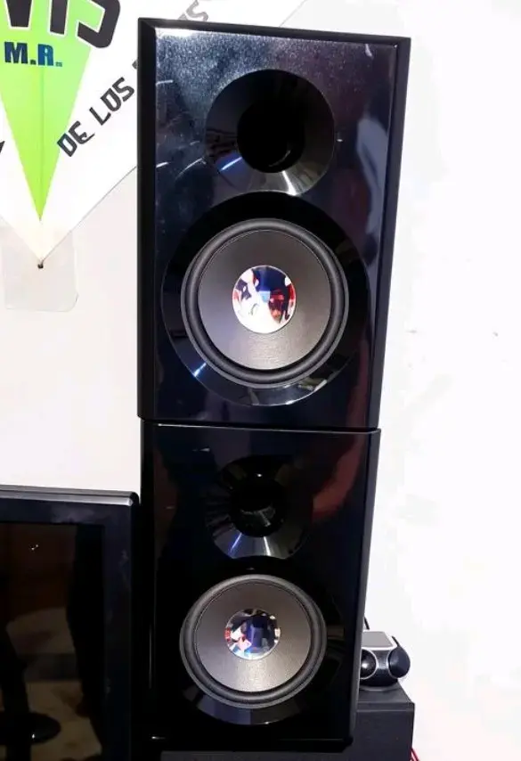 Sistema de música Philips MCM1150 - 2