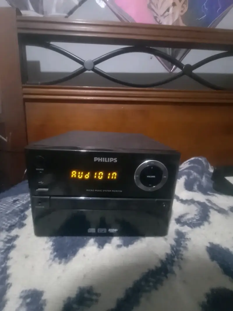 Sistema de música Philips MCM1150 - 3