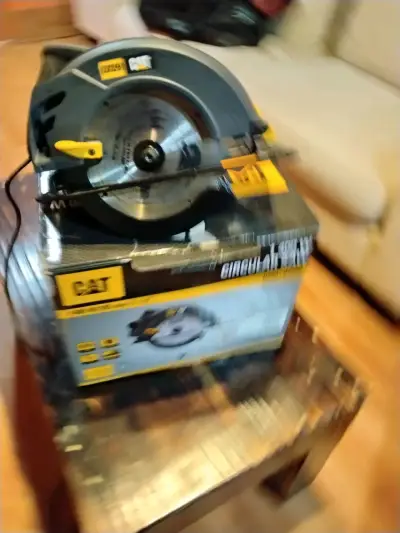 Sierra circular CAT 1400W - miniatura 3