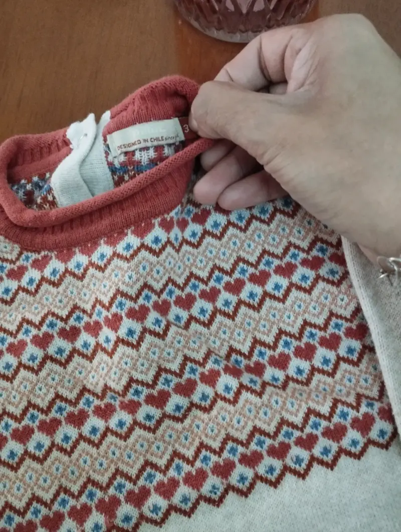 Vestido tejido niña beige y rojo - 3