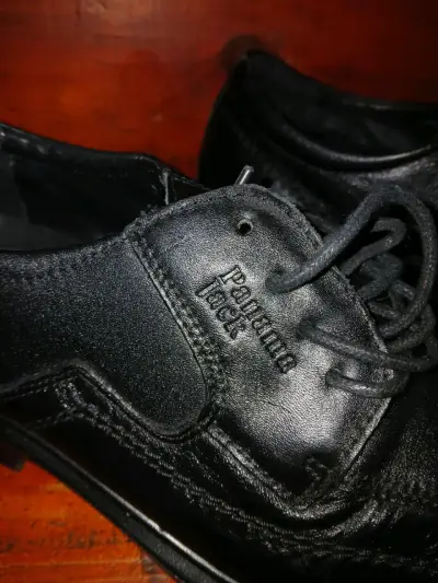 Zapatos formales negros de cuero - miniatura 2